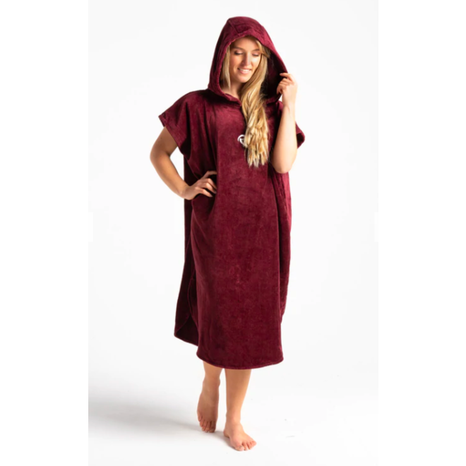 Robie Surf Poncho Wine