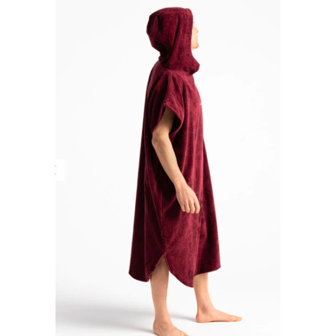 Robie Surf Poncho Wine