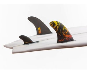 Akila fins on sale