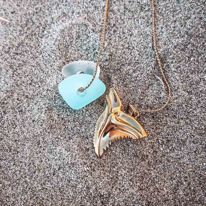 Laguna Treasures Sea Glass Necklace Shark Tooth Gold