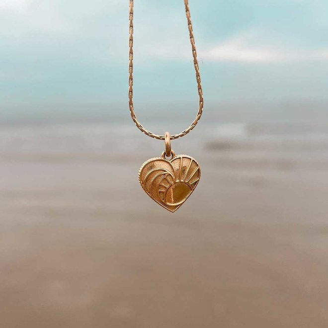 Laguna Treasures Ocean Lover Pendant Gold