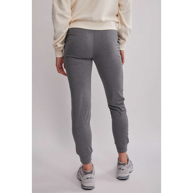 Salty Crew Women's Thrill Seekers Jogger Pants Charcoal