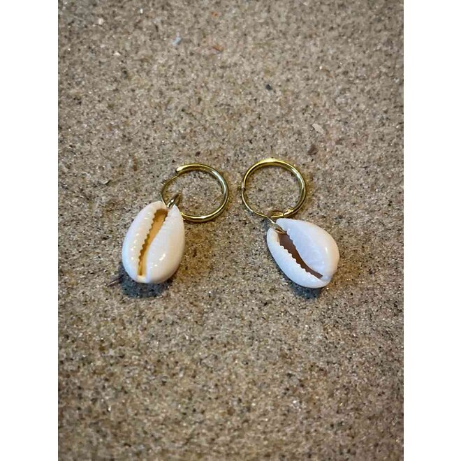 Laguna Treasures  Earrings Mini Cowrie Set Gold