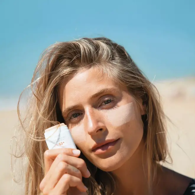 EQ Sunstick SPF 50+ - 10 GR - Golden Shimmering