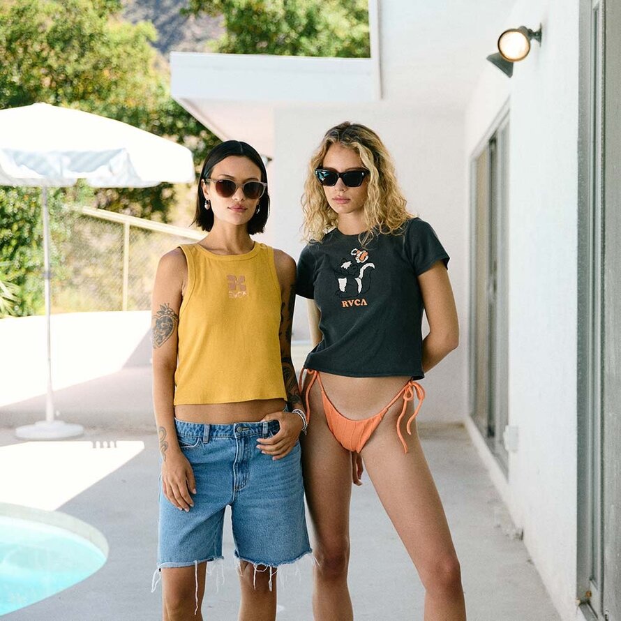 T-Shirts & Tops Women