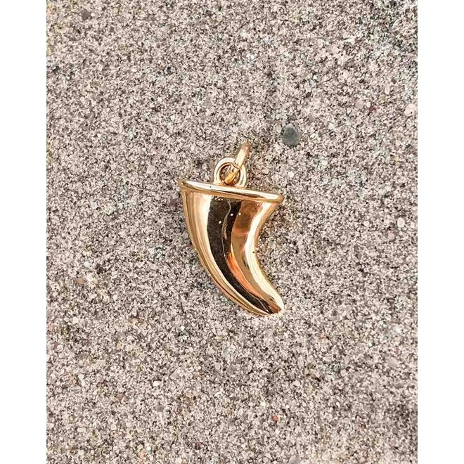 Laguna Treasures Fin Charm Gold