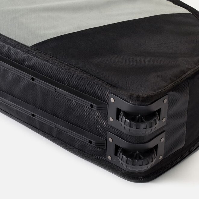 ROAM Coffin Wheelie Board Bag