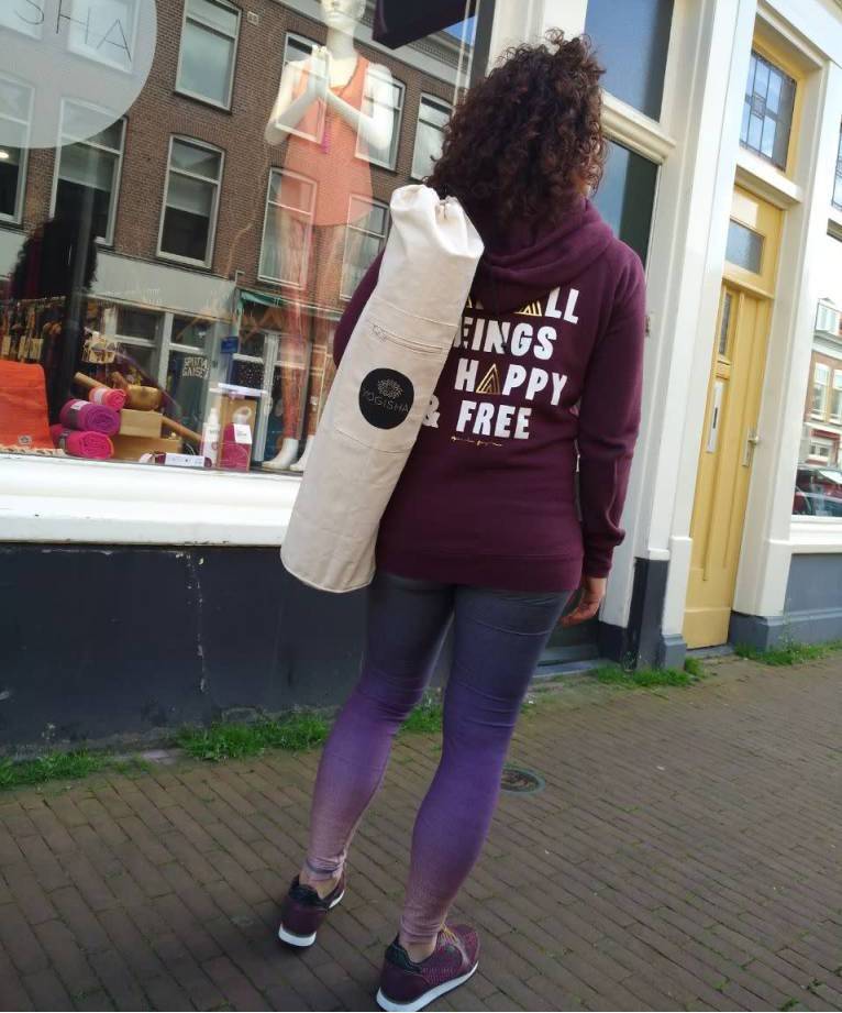Yoga tassen