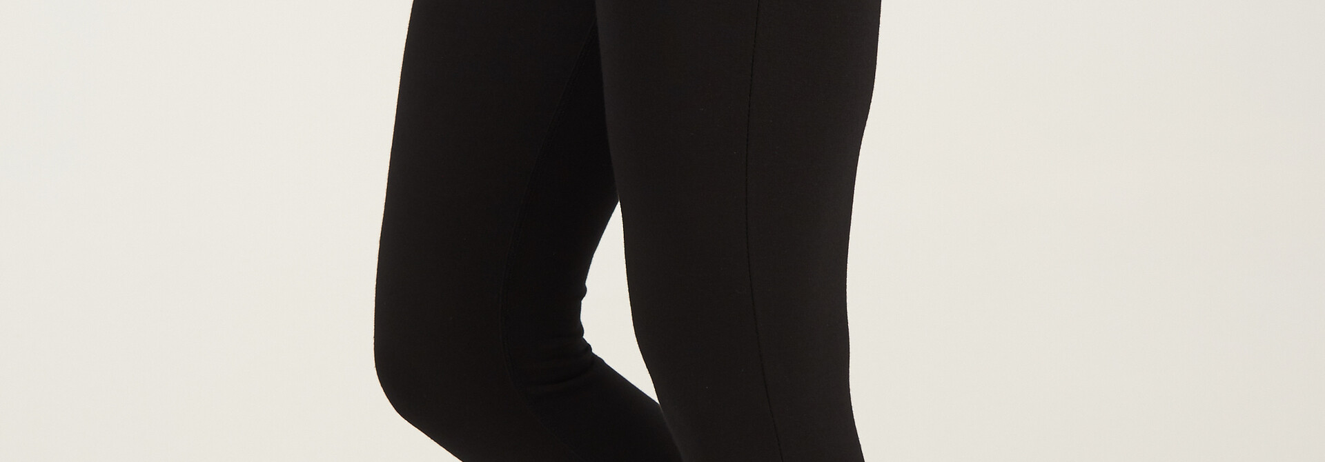 Asquith Flow With It Leggings - Black