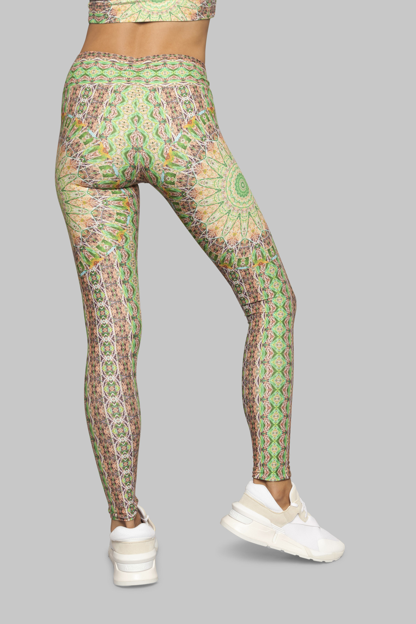 Wolven Ruched Crossover Legging - Fauna-4