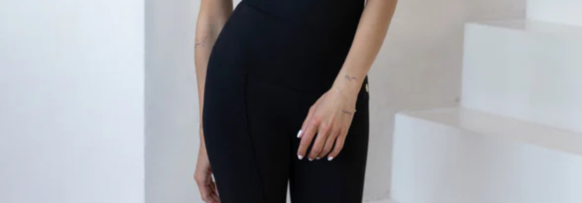 House of Gravity Tailored Leggings - Black Sapphire