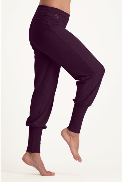 Sustainable Yoga Pants, Urban Goddess Dakini Opal