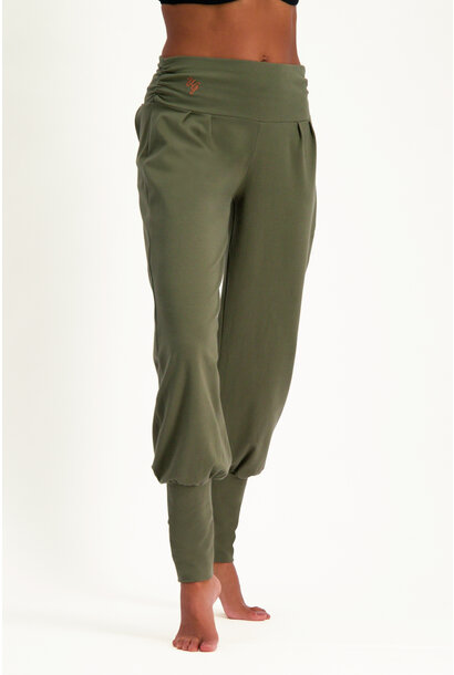 Urban Goddess Gaia Yoga Leggings - Olive - Yogisha Amsterdam