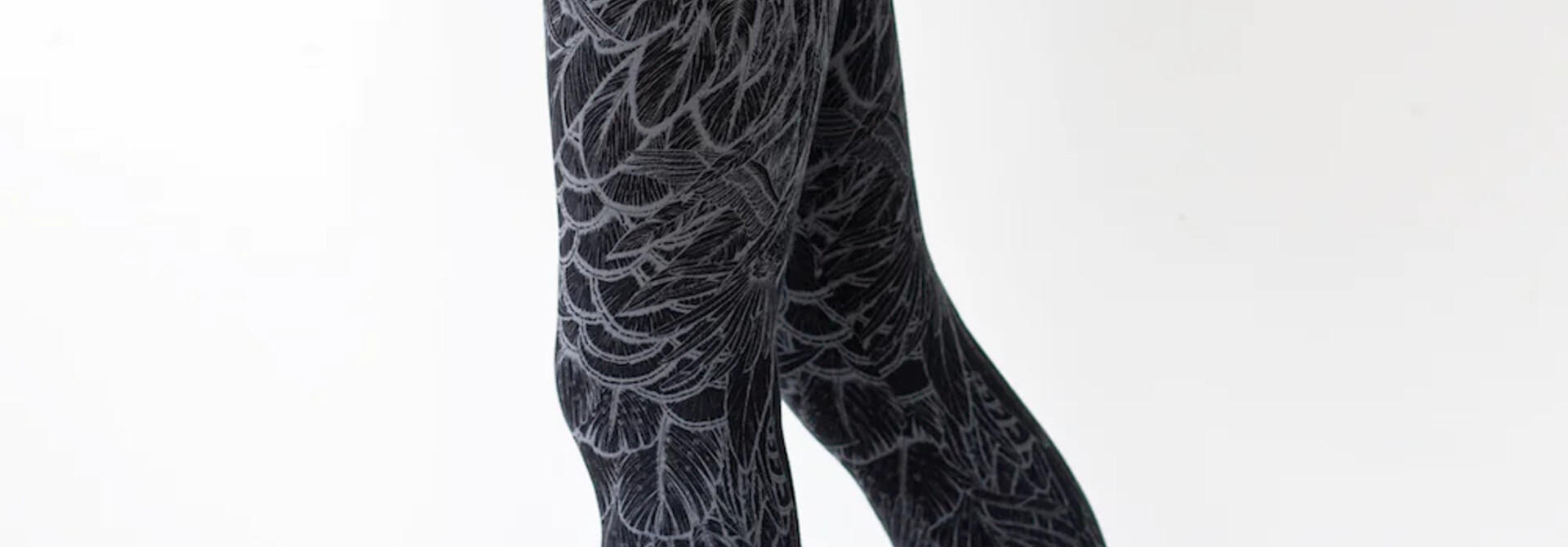 Funky Simplicity High Waist Legging 66cm - Black/Grey Feather