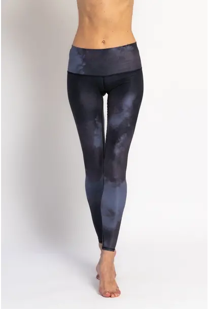 Shakti Activewear Mid Rise Legging - Black - Yogisha Amsterdam