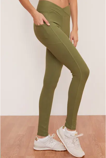 Wolves Crossover Pocket Legging - Eucalyptus