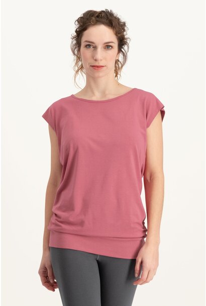 Urban Goddess Asana Yoga Tee - Midnight