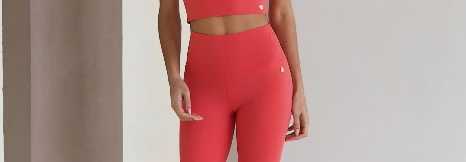 House of  Gravity Classic Crop Top - Coral