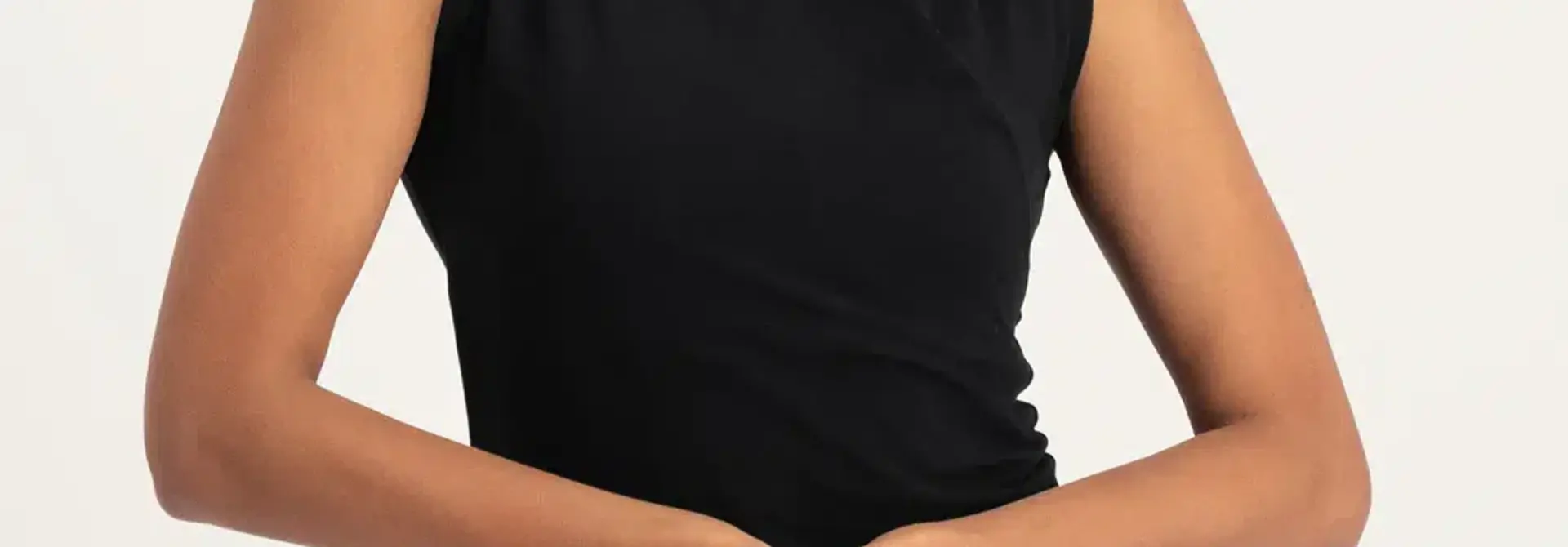 Urban Goddess Good Karma Yoga Top - Onyx Black