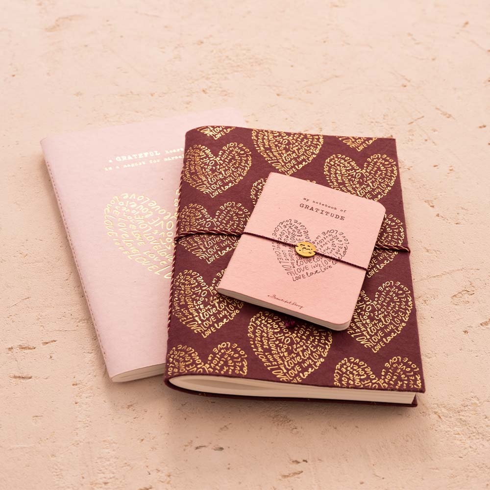 A Beautiful Story Sketchbook - Hearts-2