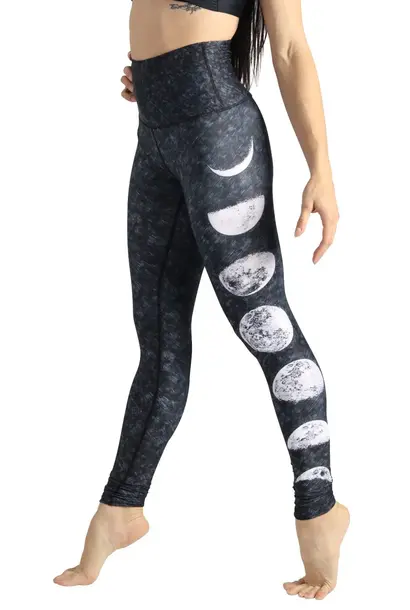 Yoga Democracy Yoga-Leggings „Long Leg“ – Just A Dark Moon Phase