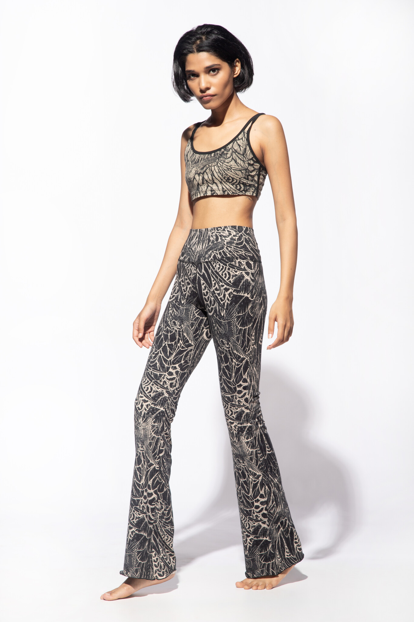 Funky Simplicity Flares 'Long Leg' - Black/Cream Feather-3