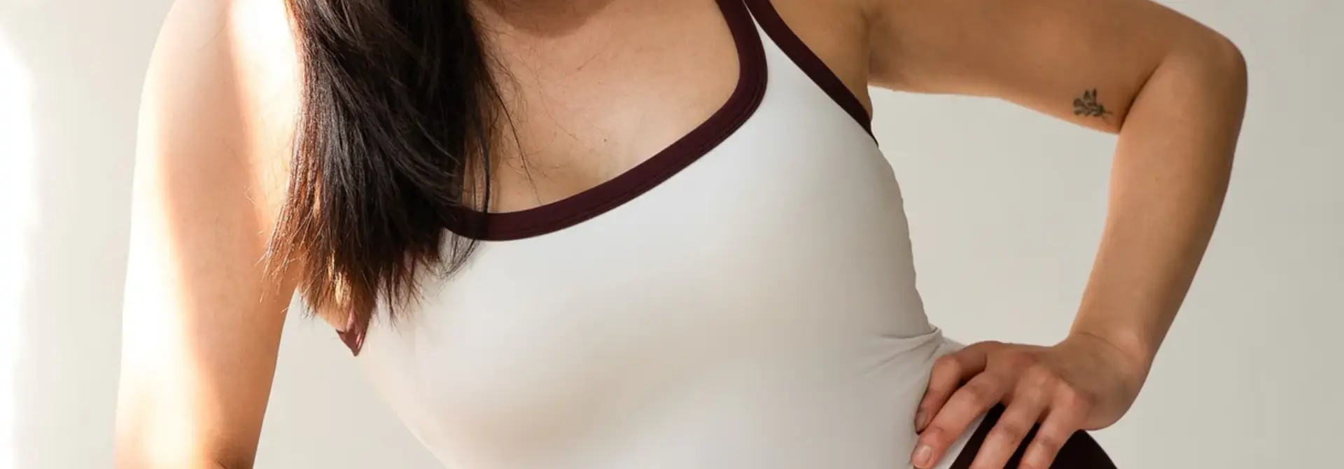 Spica Hale Top - Beige
