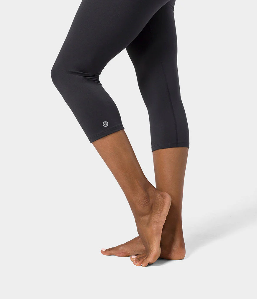 Manduka Dhara Capri - Phantom-3