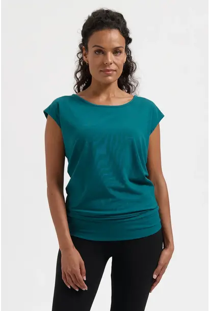 Urban Goddess Asana Tee - Seamoss