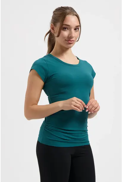 Urban Goddess Zefira Tee - Seamoss