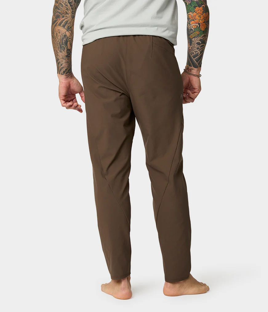 Manduka CNTR Pant - Dark Earth-3