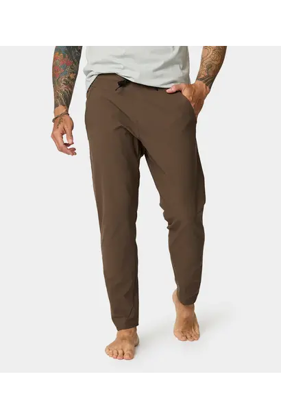 Manduka CNTR Hose – Dark Earth