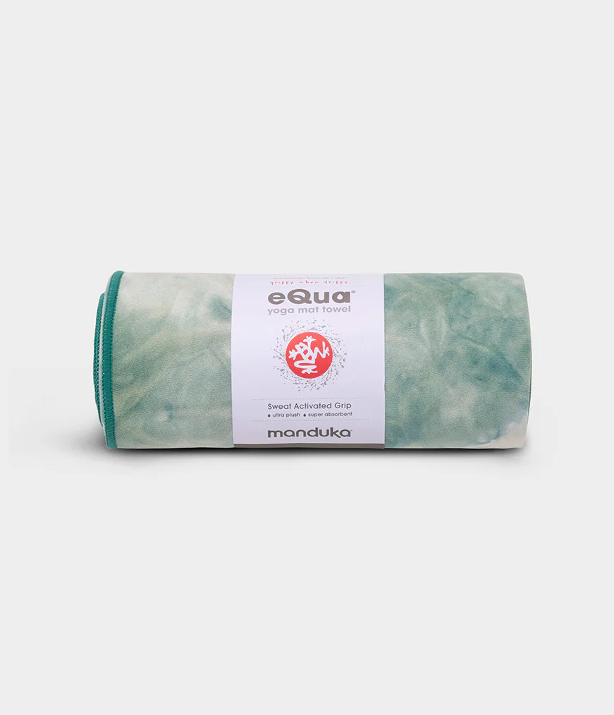 Serviette Yoga Mains Et Visage EQua – Motif Camo Tie Dye Blues – Manduka