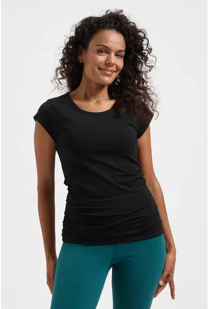 Urban Goddess Zefira Tee - Onyx Black