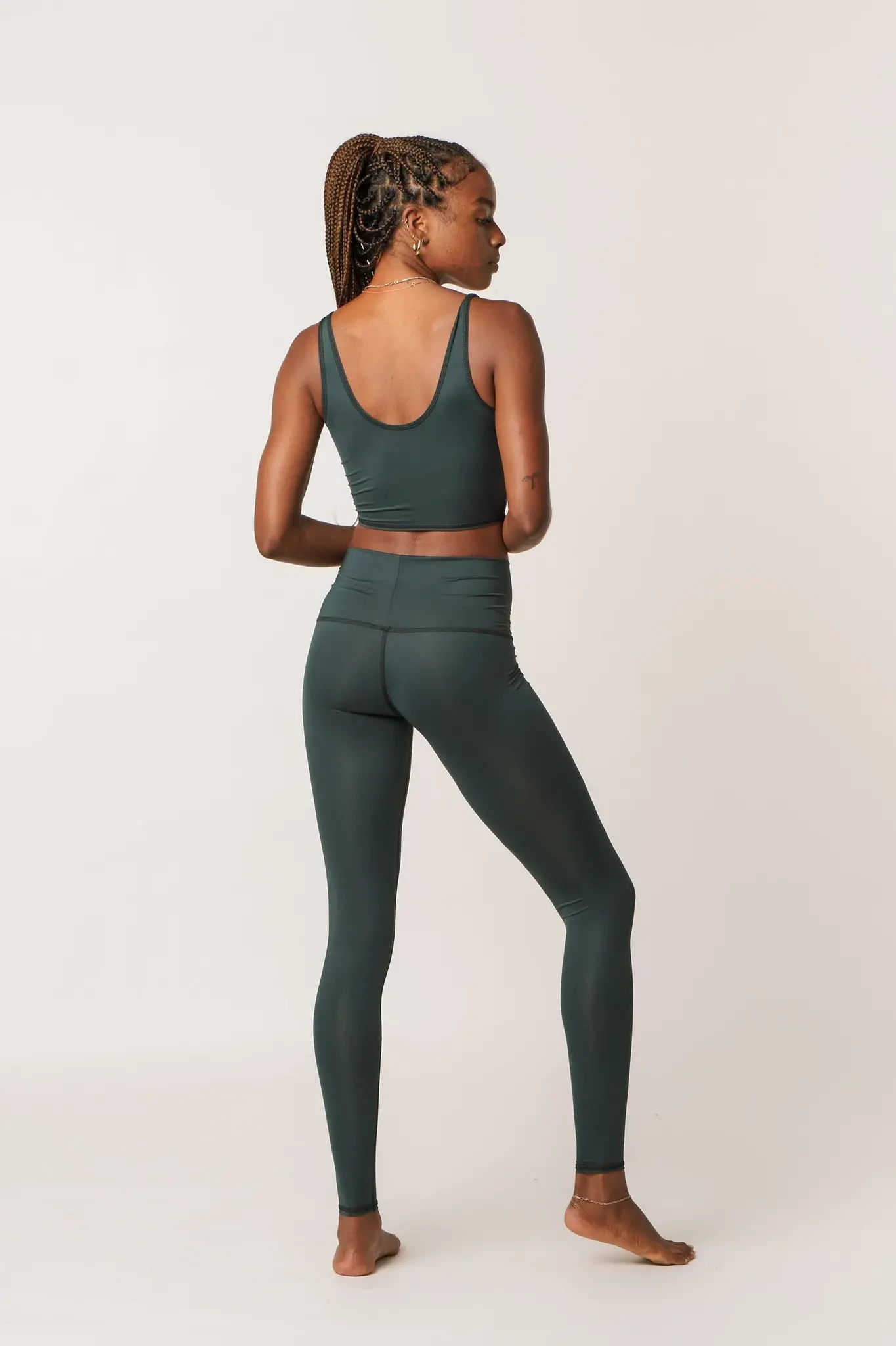 Teeki Lover Tank - Hunter Green-4