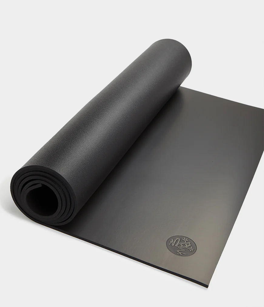 Manduka GRP Adapt Yogamat - Jet Black-1