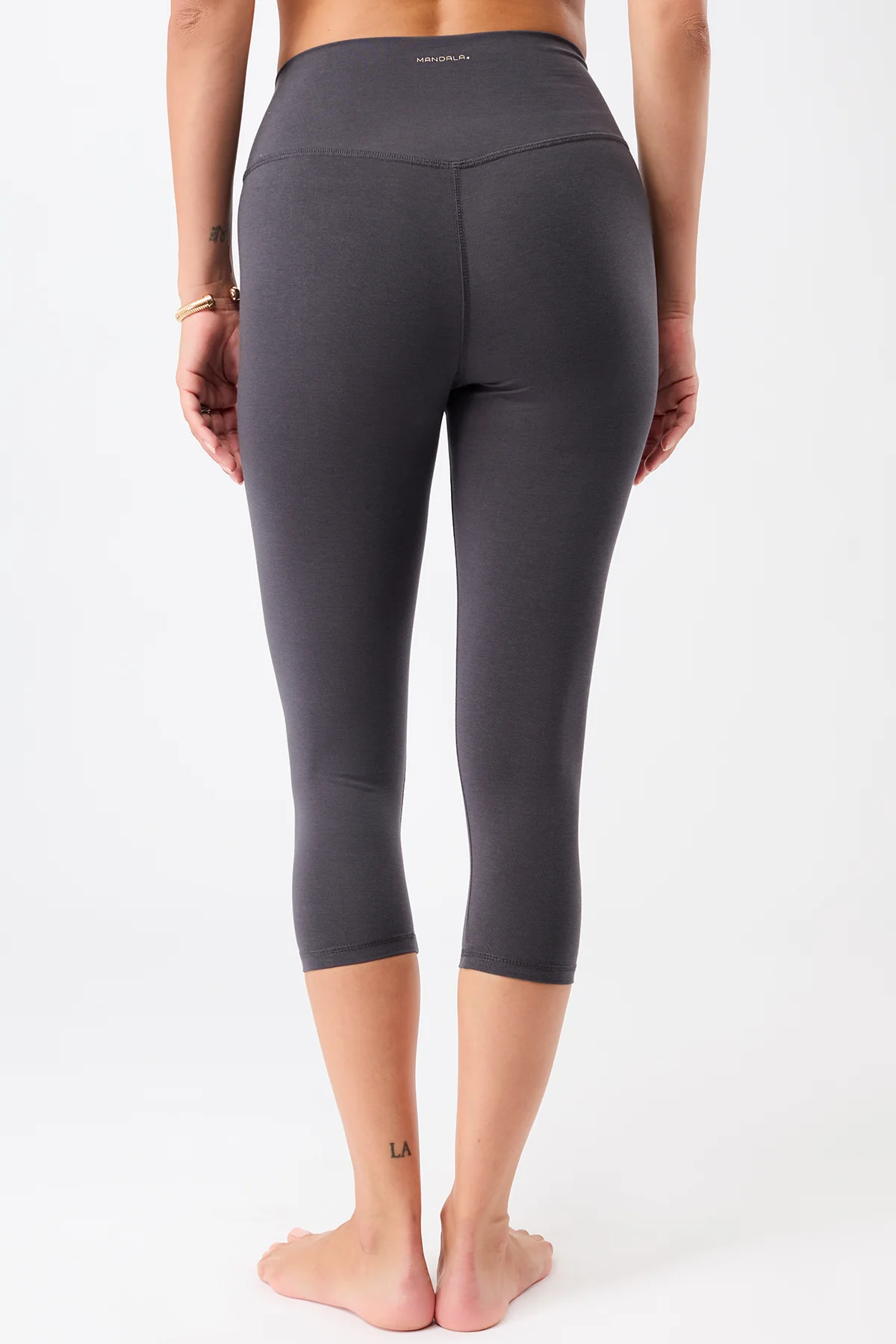 Mandala Best Cropped Legging - Onyx-2