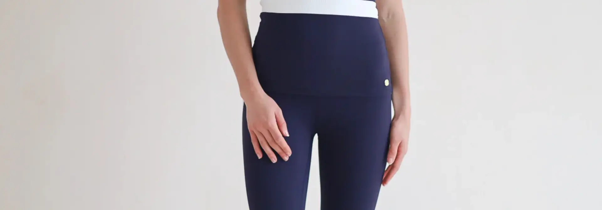 House of Gravity Divine Tank Top - Deep Blue x White Rib