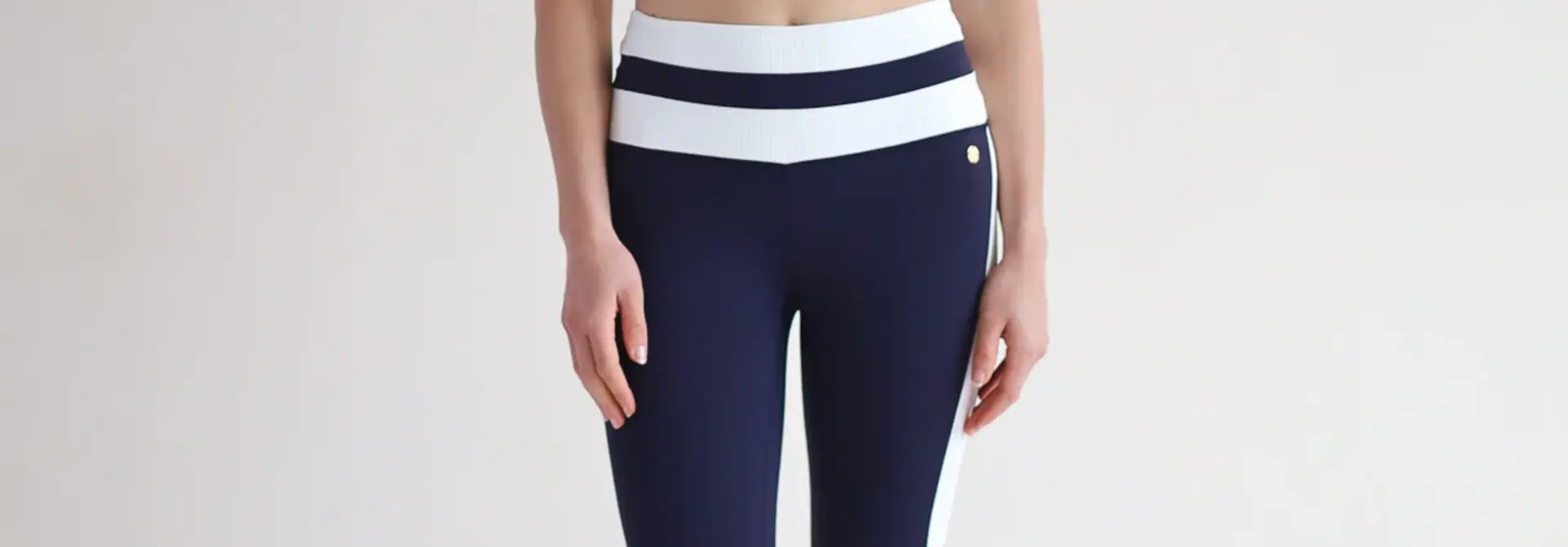 House of Gravity Divine Crop Top - Deep Blue x White Rib