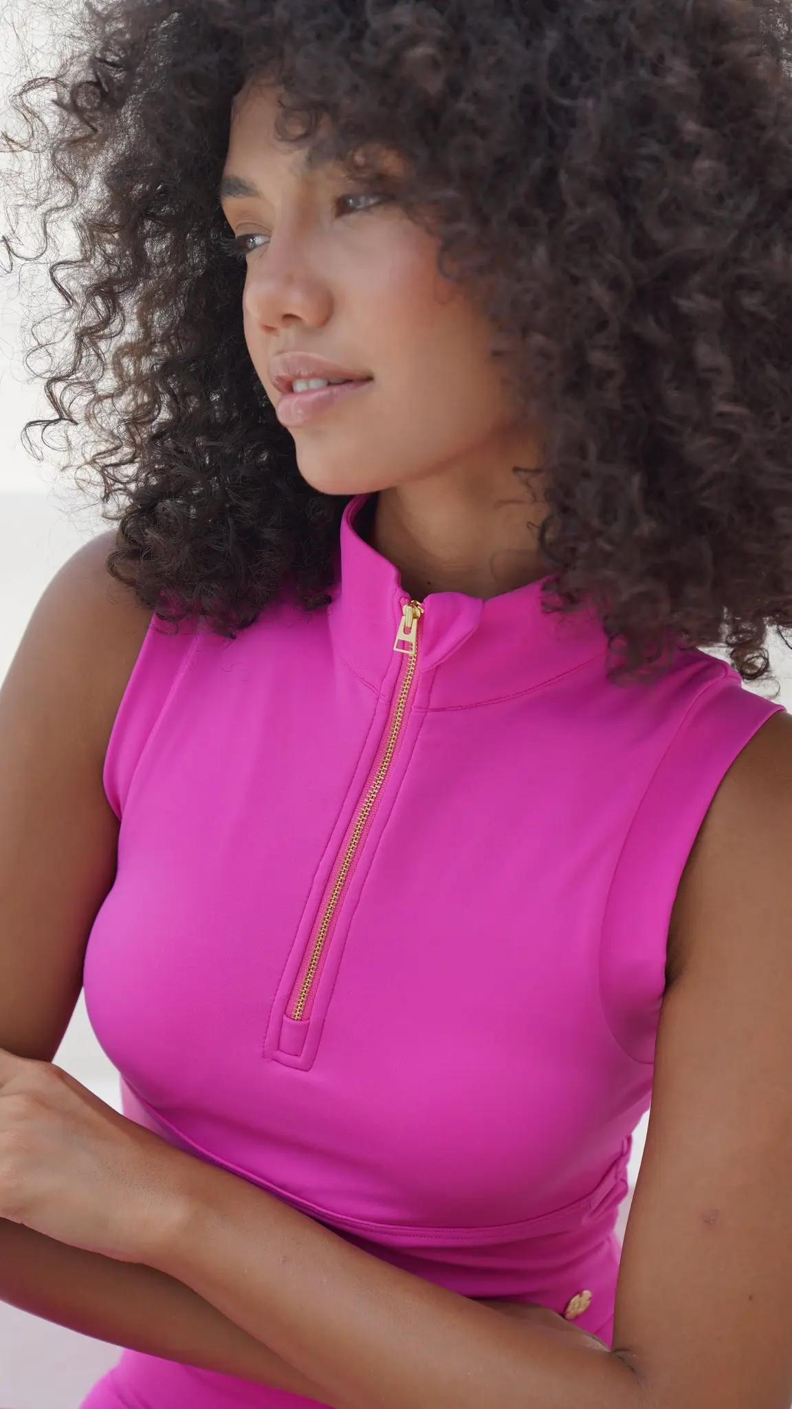 House of Gravity Turtle Zipper Crop Top - Bright Pink Sapphire-6