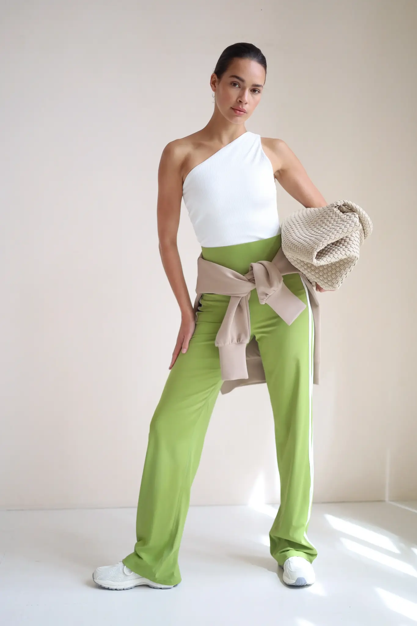 House of Gravity Streifenhose – Matcha-Grün x Weiß-4