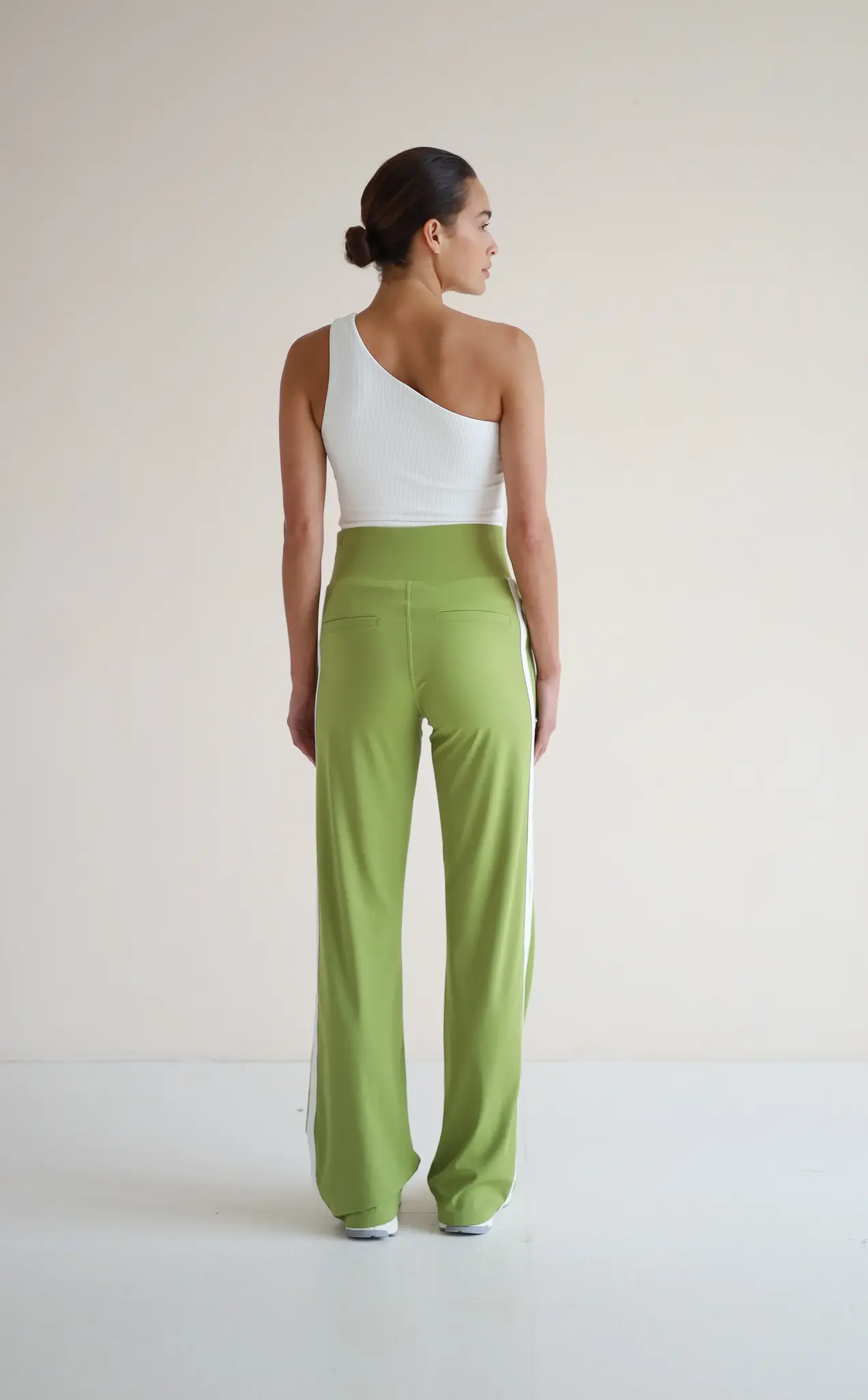 House of Gravity Streifenhose – Matcha-Grün x Weiß-2