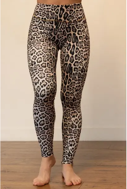 Onzie Hot Girl Leggings - Leopard