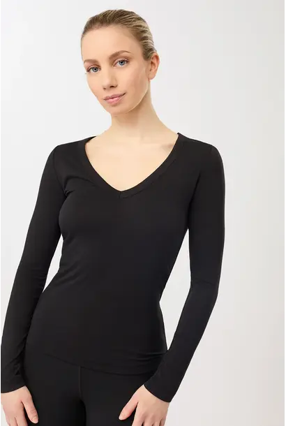 Mandala Slim V-Neck - Black