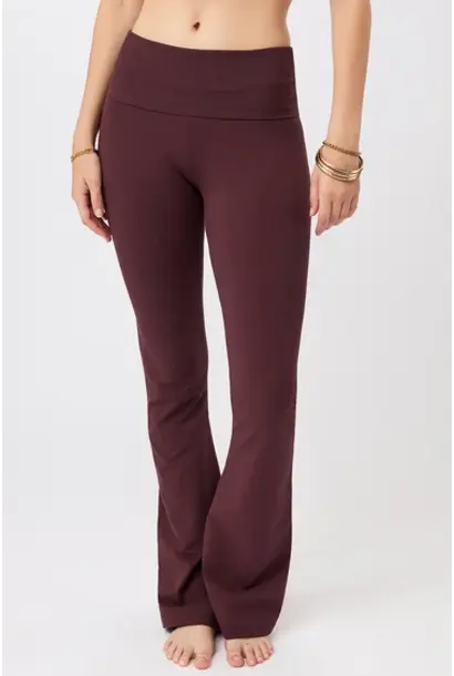 Mandala Classic Rolldown - Ruby