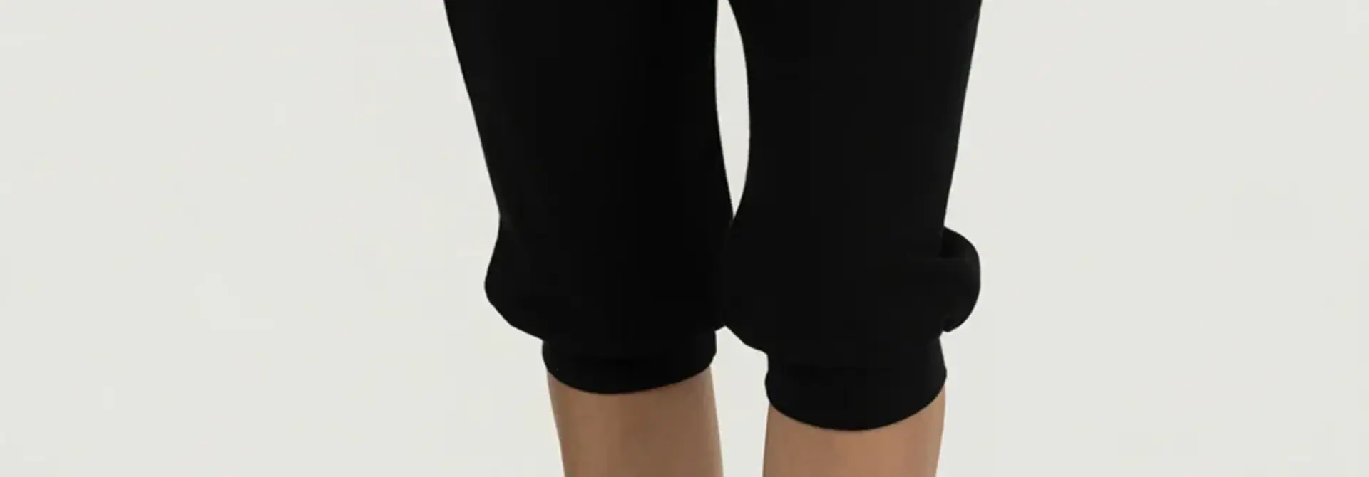 Urban Goddess Sukha Capri - Onyx Black
