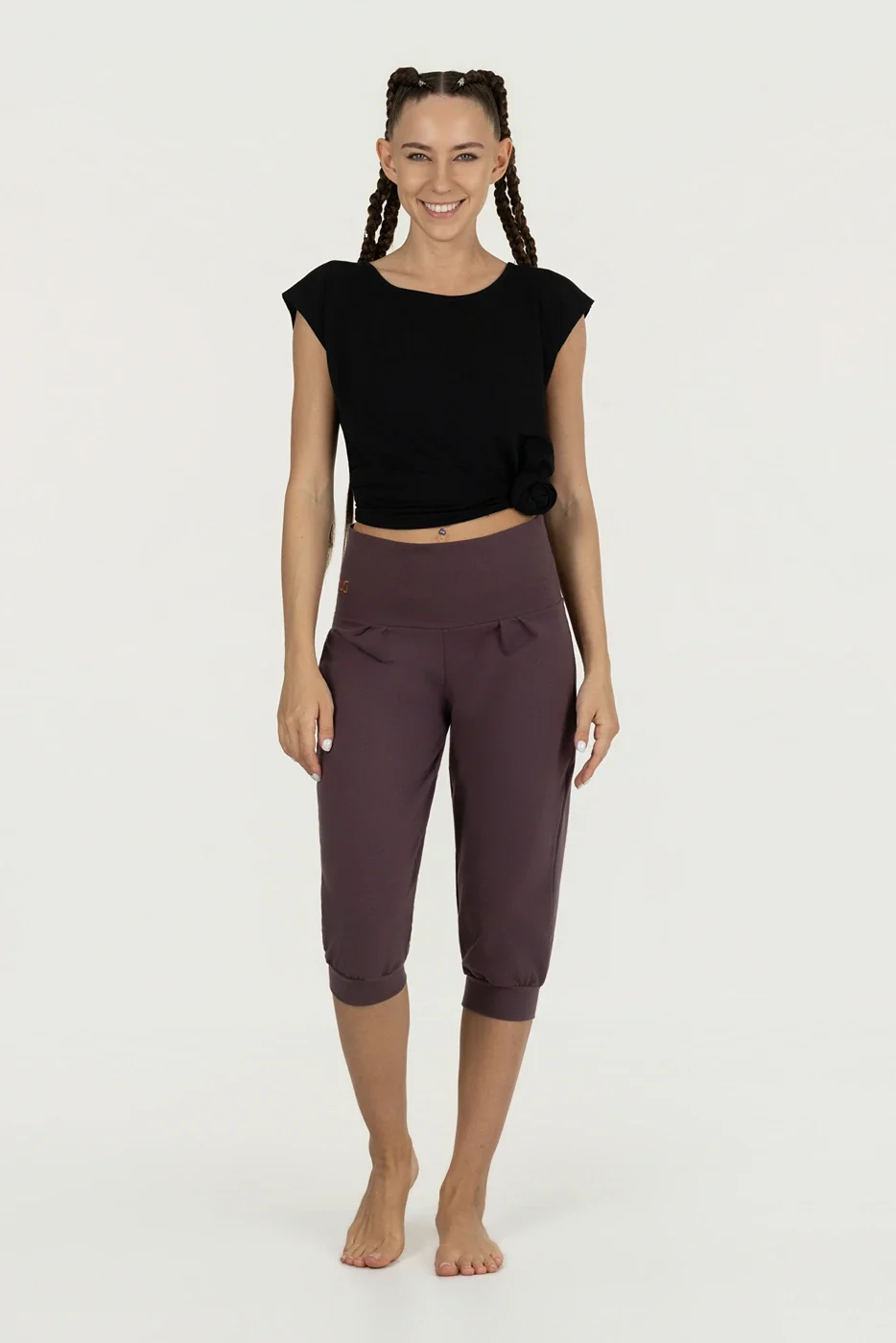 Urban Goddess Sukha Capri - Berry-4
