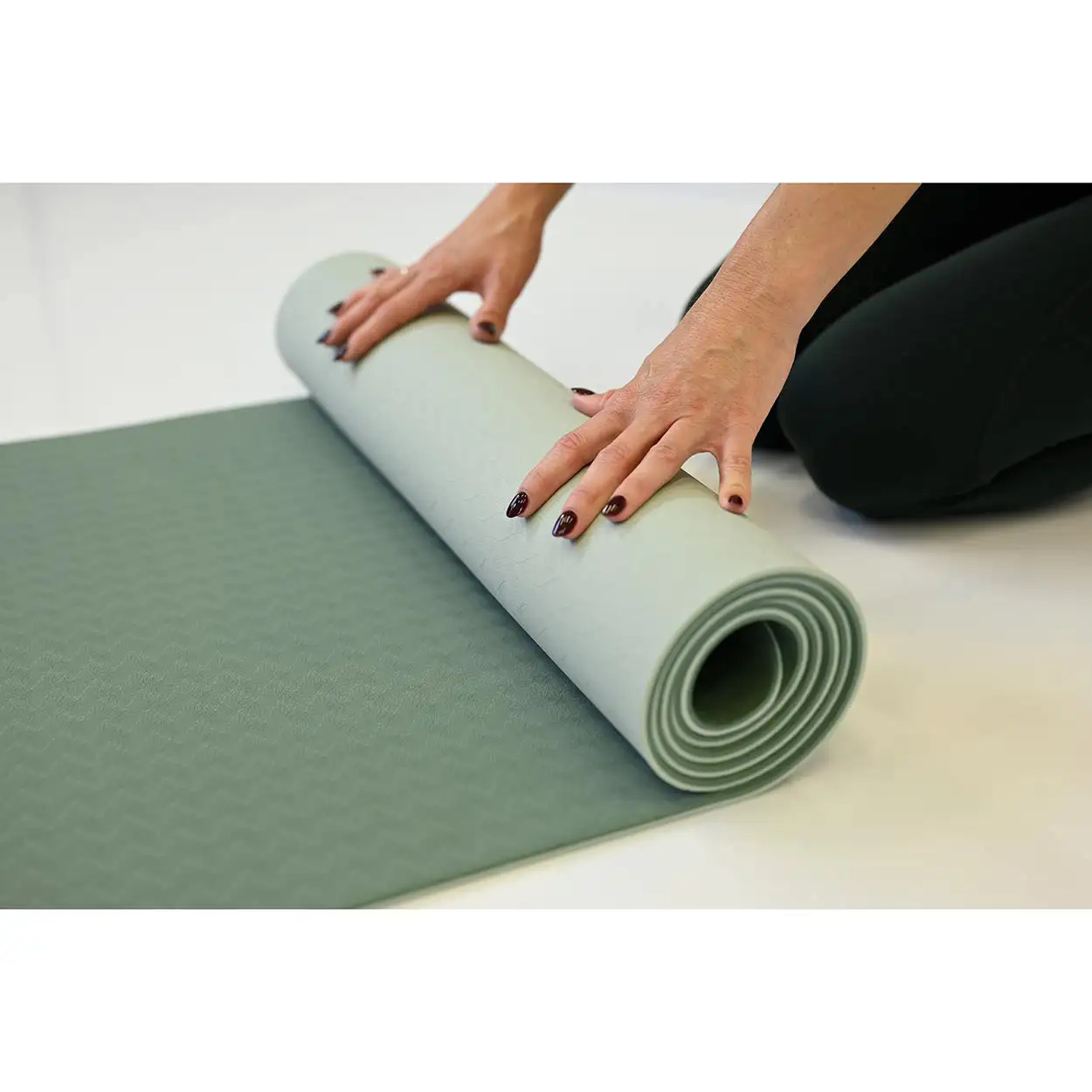 Love Generation Eco Yogamat - Saliegroen-3