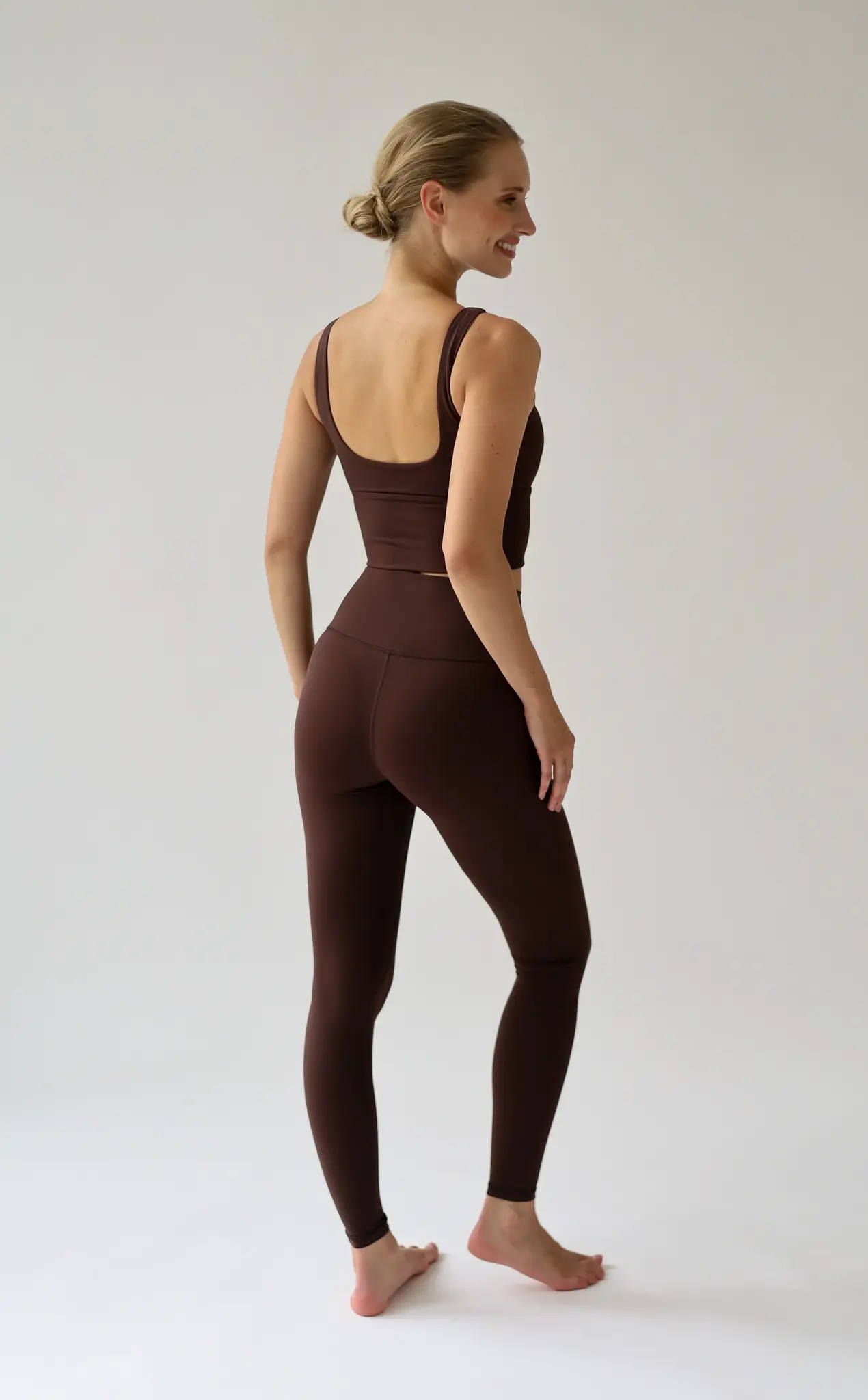 House of Gravity Signature Leggings - Cacao Brown-3