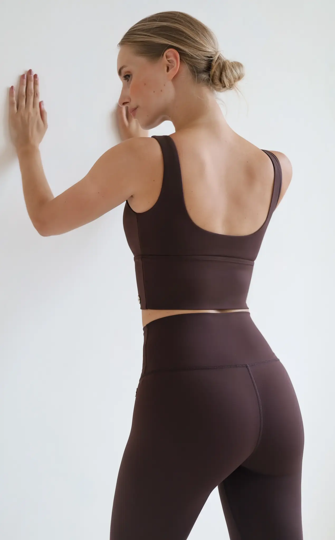 House of Gravity Signature Leggings - Cacao Brown-5